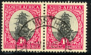 SOUTH AFRICA 1951 KGVI 1d+1d SHIP Pair 17 1/2x21 1/2mm Sc 50 VFU