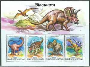 GUINEA BISSAU  2015 DINOSAURS  SHEET   MINT NH