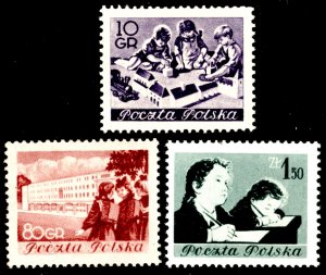 Poland Scott 605-607 Mint Never Hinged