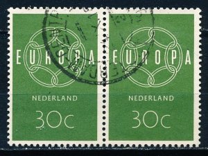 Netherlands #380 Horiz Pair Used