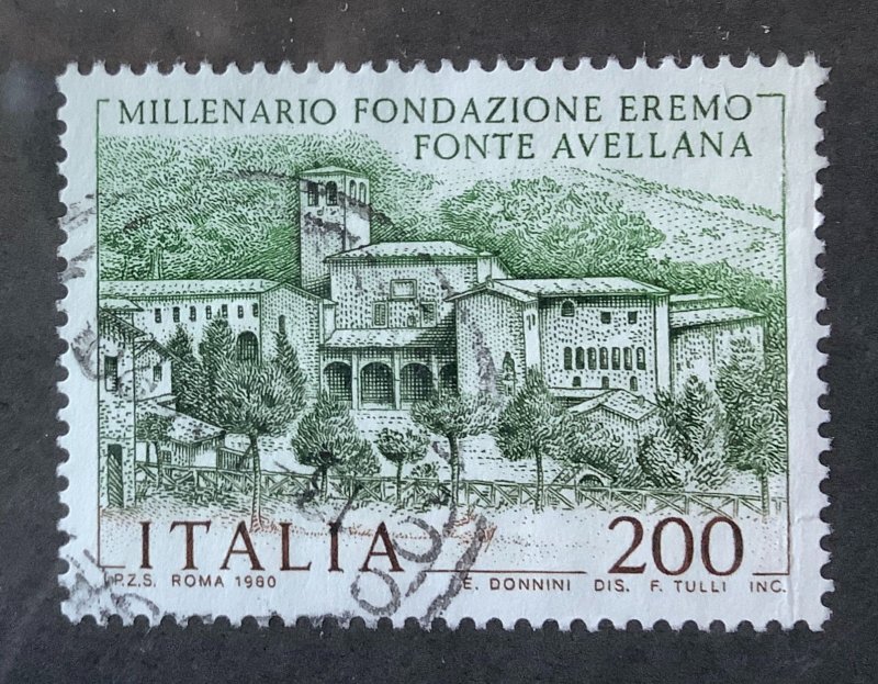 Italy 1980 Scott 1407 used - 200 l, Fonte Avellana Monastery