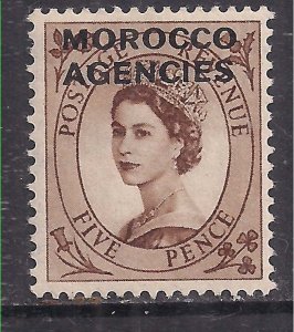 Morocco Agencies 1952 - 55 QE2 5d Ovpt on GB Wilding MM SG 107 ( K883 )