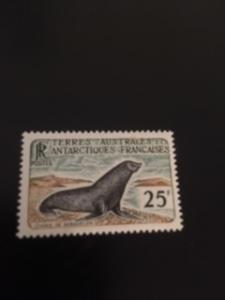 french southern & antarctic sc 18 MH