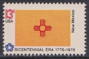 1679 New Mexico State Flag MNH single