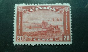 Canada #175 mint hinged e202 6920