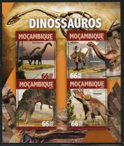 MOZAMBIQUE  2016 DINOSAURS SHEET  MINT NEVER HINGED