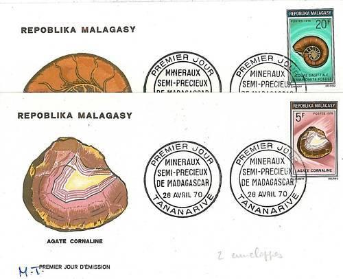 06762  - MADAGASCAR  - POSTAL HISTORY  -  set of 2 FDCs - FOSSILES Minerals 1970