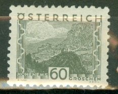 Austria 352 MNH CV $240