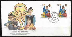 1982 Great Britain 986 Guides and Brownies gutter pairs FDC