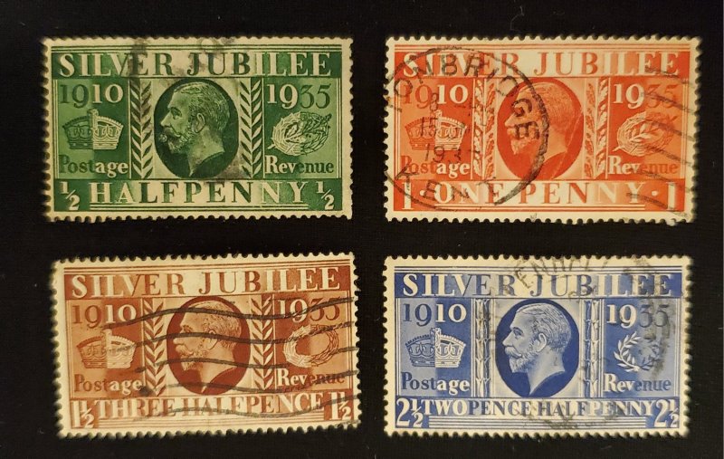 Great Britain 226-9, 1935 Silver Jubilee, Cat. value 7.45