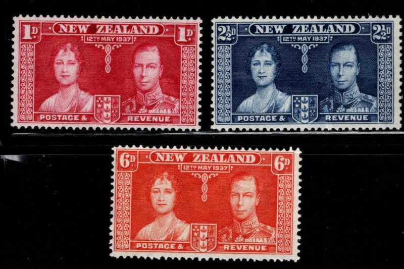 New Zealand Scott 223-225 MH* 1937 stamp set