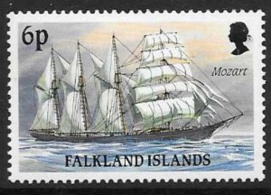 FALKLAND ISLANDS SG572 1989 6p SHIPS MNH