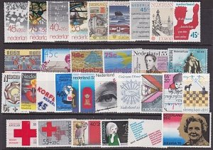 NETHERLANDS 1970s selection commem sets etc MNH............................A3869