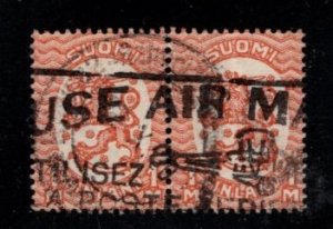 Finland - #102 Arms Pair with Interesting Cancel - Used