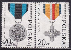 Poland 1988 Sc 2869-70 World War 2 Combat Medals Stamp Used