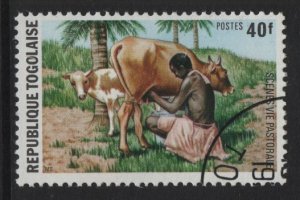 Togo   #891  cancelled 1974 domestic animals  40fr