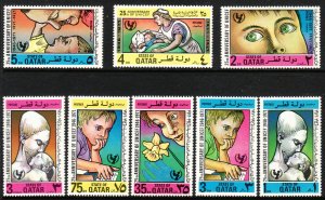 1971 Qatar UNICEF complete set (8) MNH Sc# 267 / 274 CV $28.25