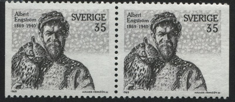 Sweden 819 MNH  Pair