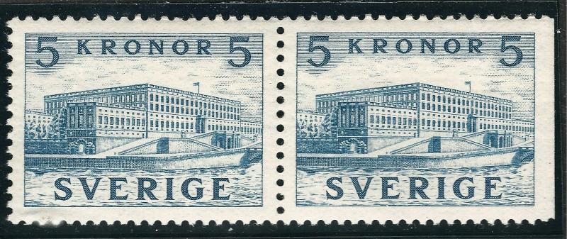 Sweden Iconic Sc 322CB 4 X 3 perfs VF MNH Cat $500...Great Price!