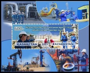 KAZAKHSTAN 2023 Oil and Gas Industry Worker's Day. Souvenir sheet, MNH