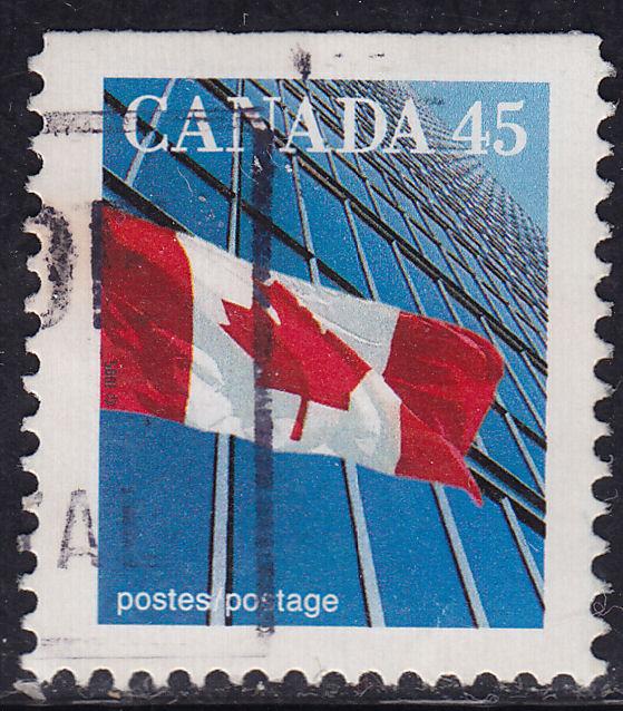 Canada 1361as USED 1995 Flag Over Building 45