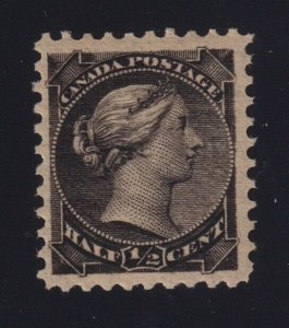 Canada Sc #34 (1882) 1/2c black Small Queen Mint VF NH MNH 