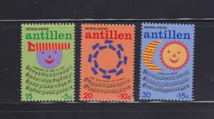 Netherlands Antilles B131-B133 Set MH Child Welfare