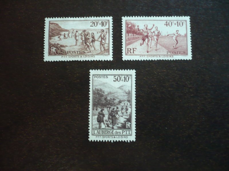 Stamps - France - Scott# B60-B62 - Mint Hinged Set of 3 Stamps