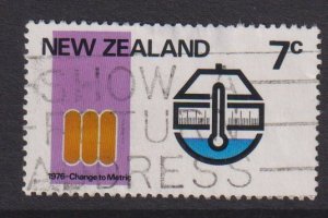 New Zealand  #594 used 1976  metric conversion 7c