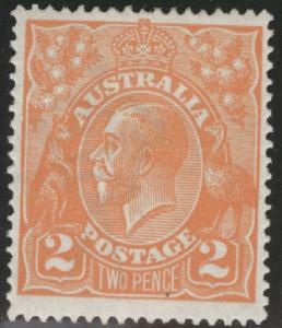 Australia Scott 27a MH*  perf 14 wmk 9, Orange 1920 KGV