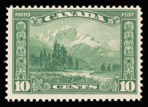 Canada 1928 'Mount Hurd' 10c green superb MNH. SG 281. Sc 155.