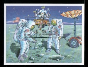 Djibouti 2000 - Space Moon Walk - Souvenir Stamp Sheet - Scott #828 - MNH
