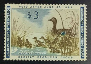 MOMEN: US STAMPS #RW28 DUCK MINT OG NH LOT #54955