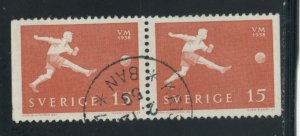 Sweden 527  Used pair (11