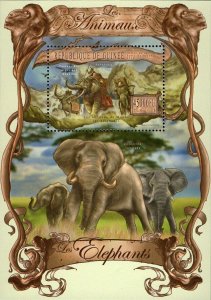 Elephants Stamp Loxodonta Africana Alpes Wild Animal S/S MNH #9828 / Bl.2231