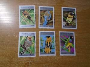 Guinea  #  1368-73  MNH   Birds