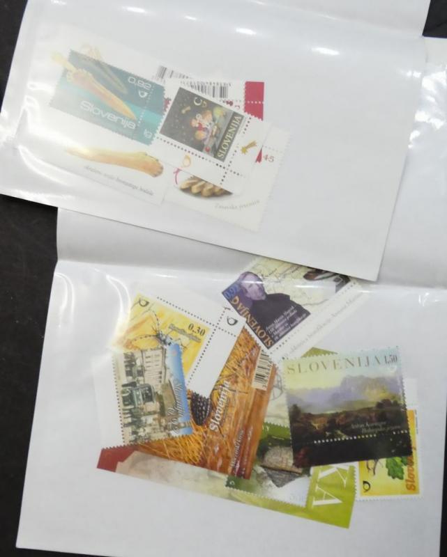 EDW1949SELL : SLOVENIA Valuable collection of all VF MNH mostly from 1990-2012.
