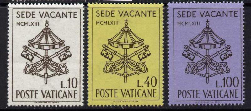 Vatican 362-4 MNH Keys of St Peter and Papal Chamberlain's Insignia