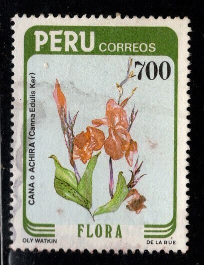 Peru  Scott 817 Used Coat of Arms stamp