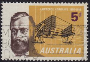 Australia - 1965 - Scott #391 - used - Airplane