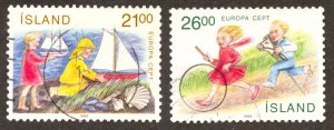 Iceland Scott 675-76 UVLH - 1989 EUROPA/Children's Games - SCV $2.50