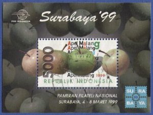 INDONESIA 1999 5000r Used s/s  Sc 1830, VF, Surabaya '99 Stamp Exhib, Apples