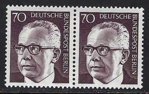 Germany Berlin 9N293 MNH PAIR J107-2