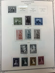 LIECHTENSTEIN – MINT COLLECTION 2nd HALF OF THE 20th CENTURY – 424449