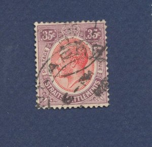 STRAITS SETTLEMENTS  - Scott 197 - used -  35 cents King George V - 1931