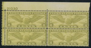 USA C17 - 8 cent Winged Globe Plate Block of 4 - Fine Mint never hinged