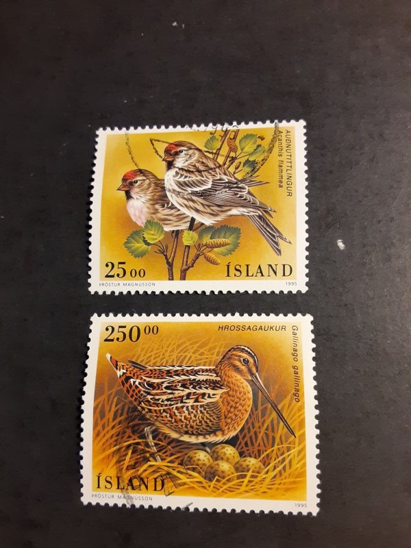 Iceland #808-809            Used