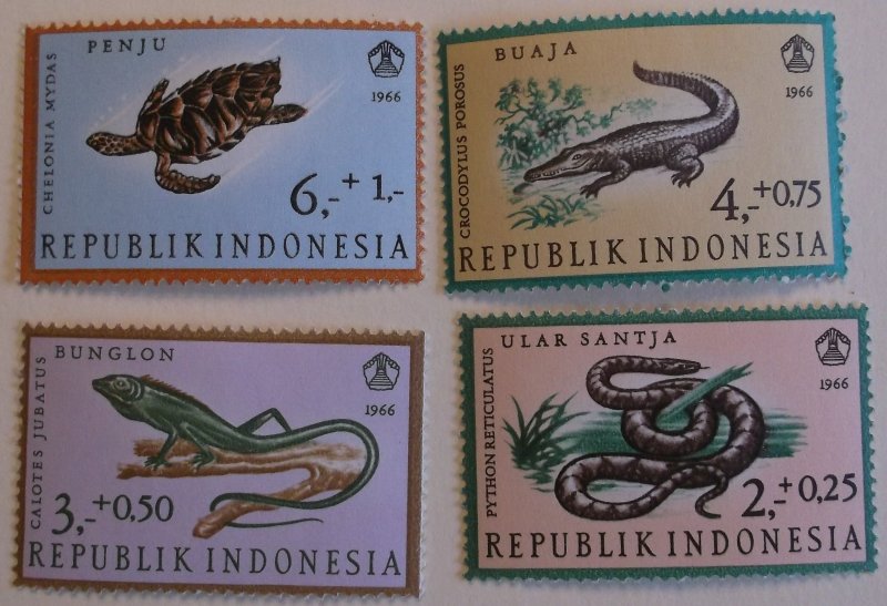 Indonesia B203-5 MNH Reptile Topical Cat $1.80