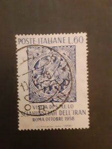 ^Italy #759                Used