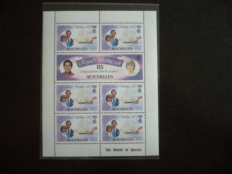 Stamps - Seychelles - Scott# 471-472 - Mint Never Hinged Souvenir Sheet